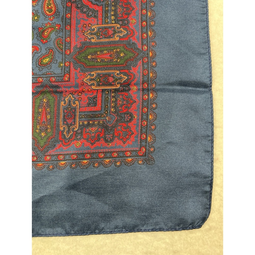Lot Of 2 Unmarked Silk Scarves Brooks Brothers? EUC - Picture 4 of 9